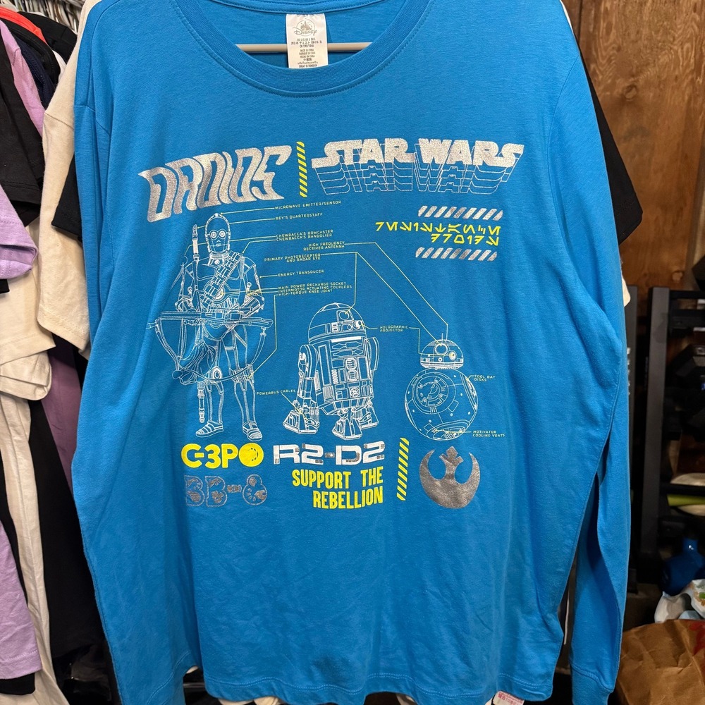Star Wars – NWOT long sleeve Droids size large